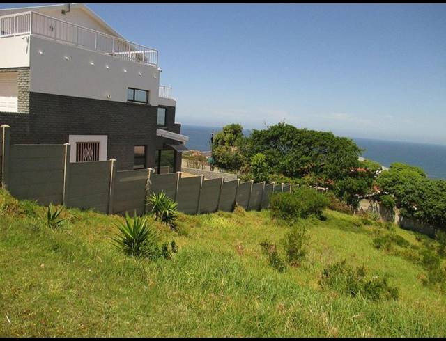 LAND FOR SALE IN DANA BAY